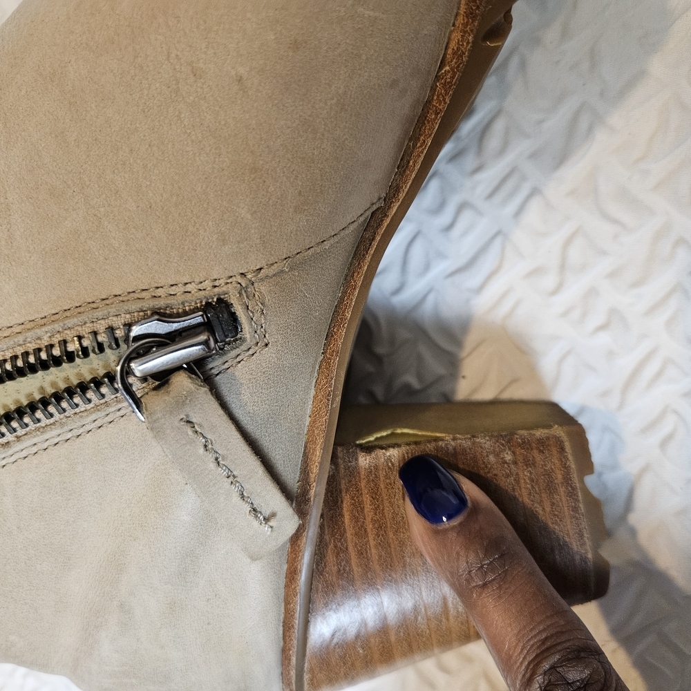 Sorel Tan Ankle Booties with Chunky Heel - Picture 9 of 9